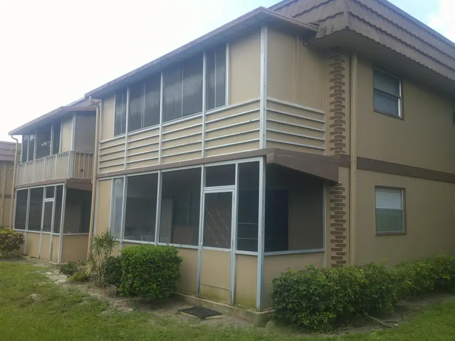 588 Brittany M, Delray Beach, FL 33446 - #2