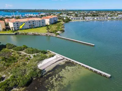 4 Harbour Isle Drive E #106, Fort Pierce, FL 34949 - #1