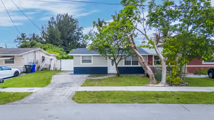 1523 SW 68th Way, North Lauderdale, FL 33068 - #2