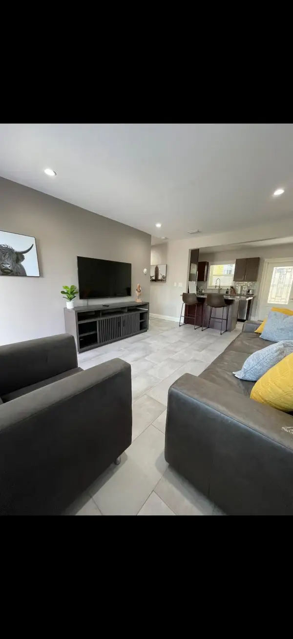 400 SW 12th #1-2, Fort Lauderdale, FL 33315