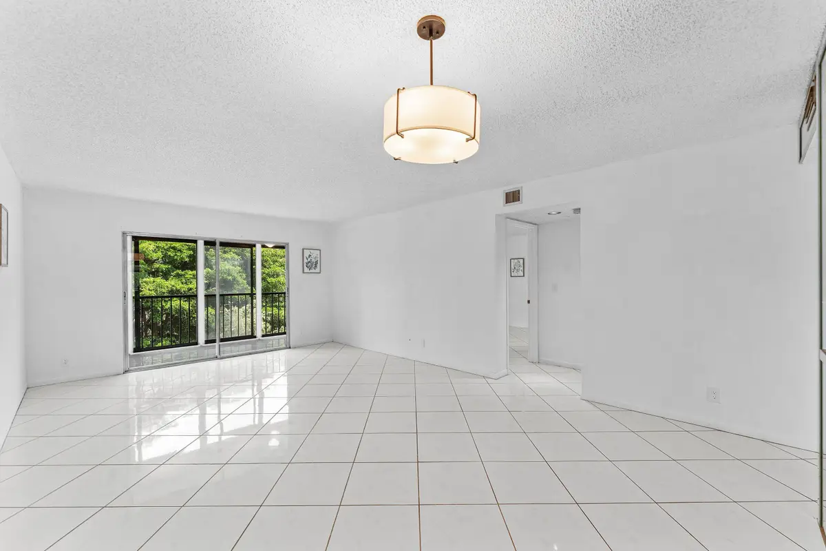 7301 Amberly Lane #402, Delray Beach, FL 33446 - #1