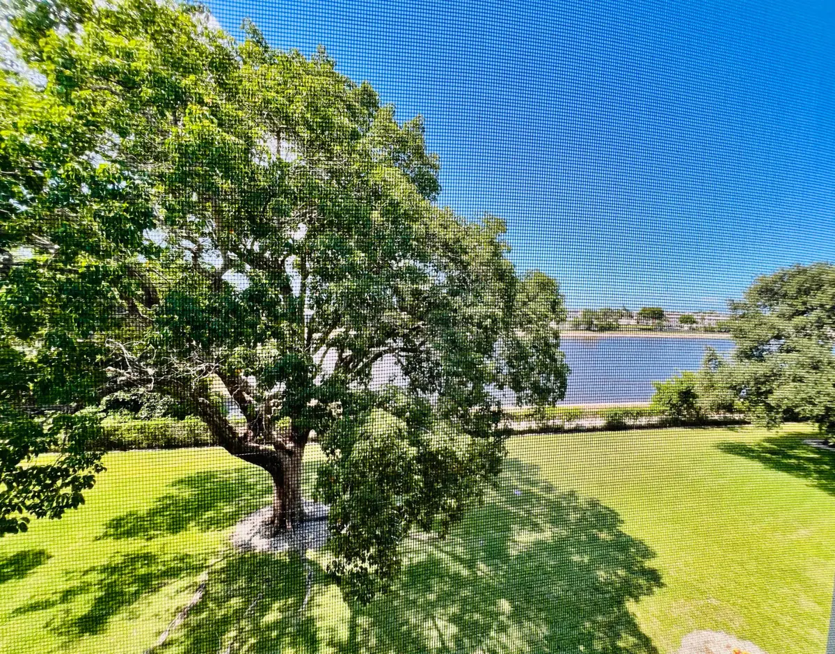 411 Southampton A, West Palm Beach, FL 33417 - #1