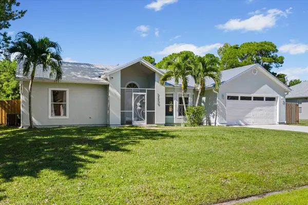 2230 SE Dill Lane, Port St Lucie, FL 34952