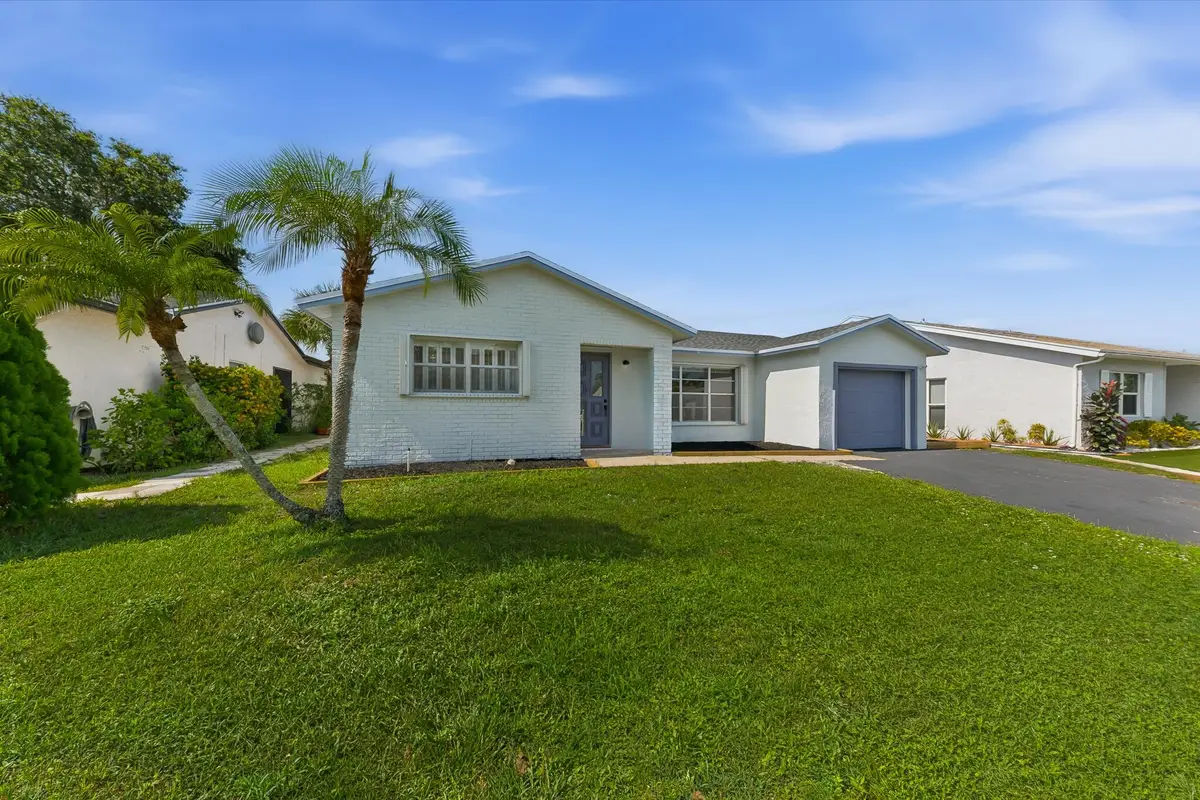 7198 E Pine Forest Cir Circle E, Lake Worth, FL 33467 - #1