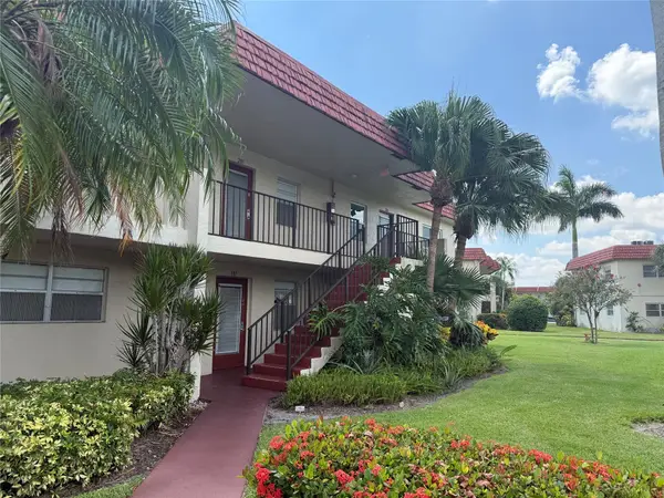 32 Abbey Lane #207, Delray Beach, FL 33446