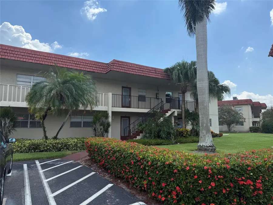 32 Abbey Lane #207, Delray Beach, FL 33446 - #2