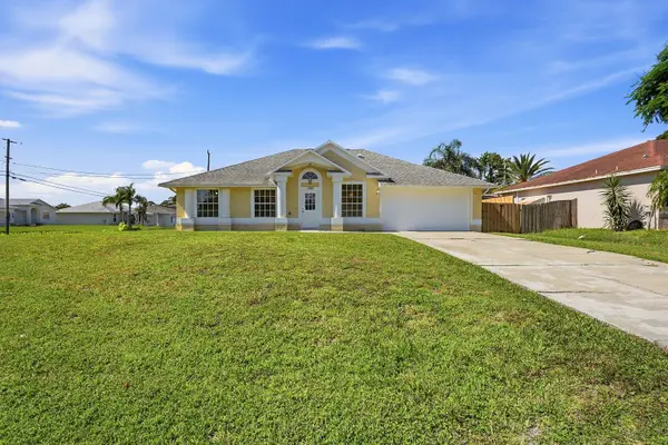 1202 SW Jacqueline Avenue, Port St Lucie, FL 34953