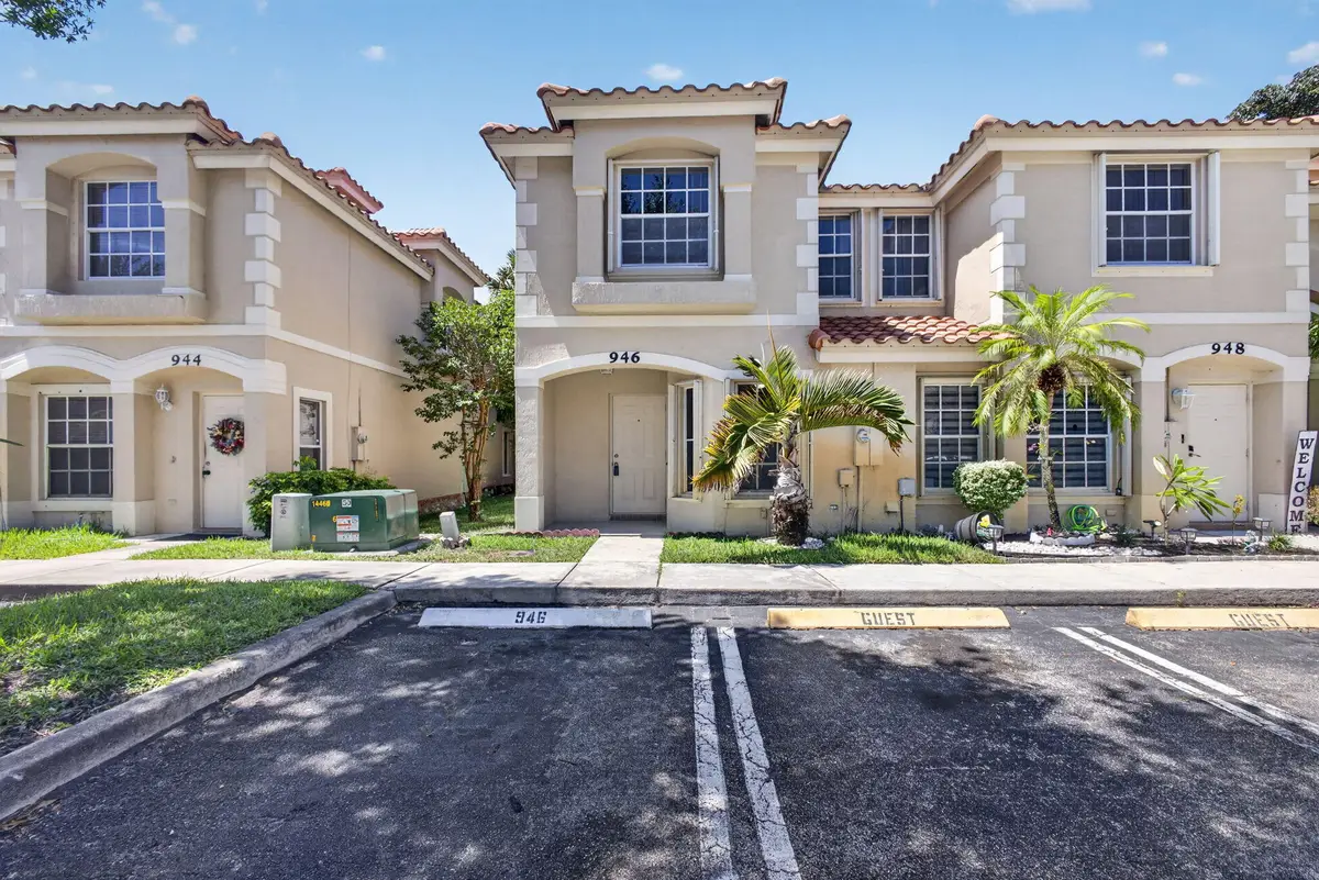 946 Summit Lake Drive, West Palm Beach, FL 33406 - #1