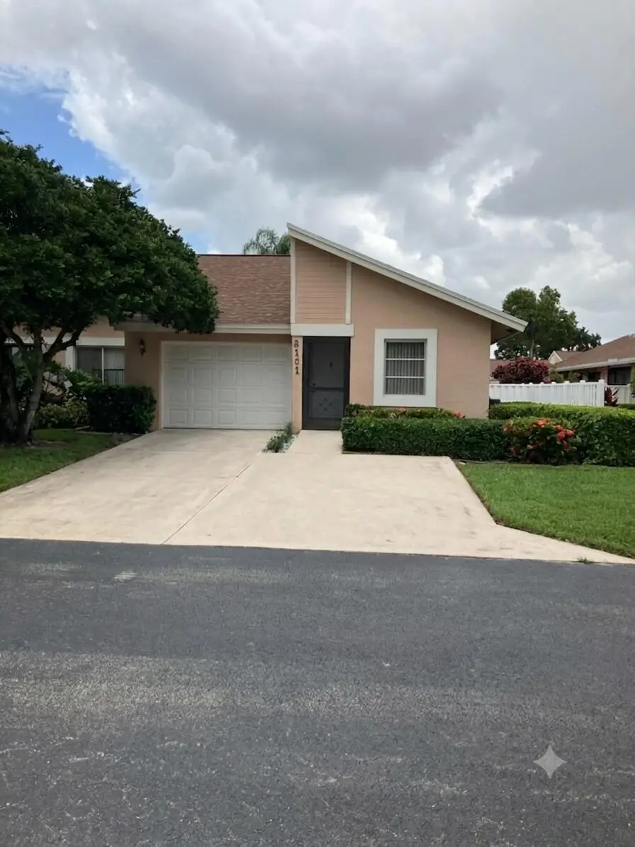 8101 Sweetbriar Way, Boca Raton, FL 33496 - #1