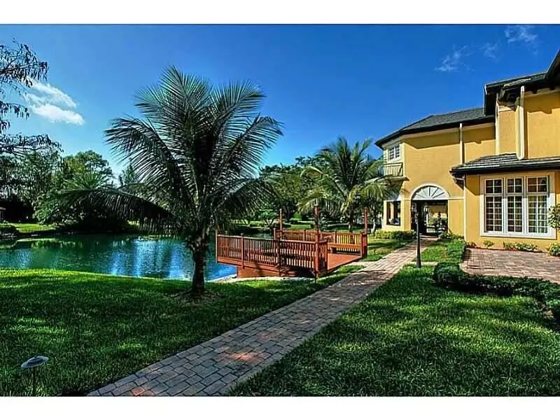 8950 NW 70th Court, Parkland, FL 33067 - #3