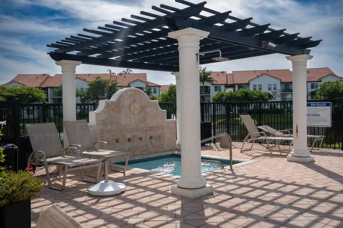 809 Villa Circle, Boynton Beach, FL 33435 - #1