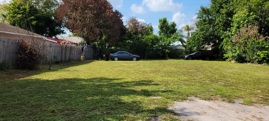 702 SW Colleen Avenue, Port Saint Lucie, FL 34983 - #3