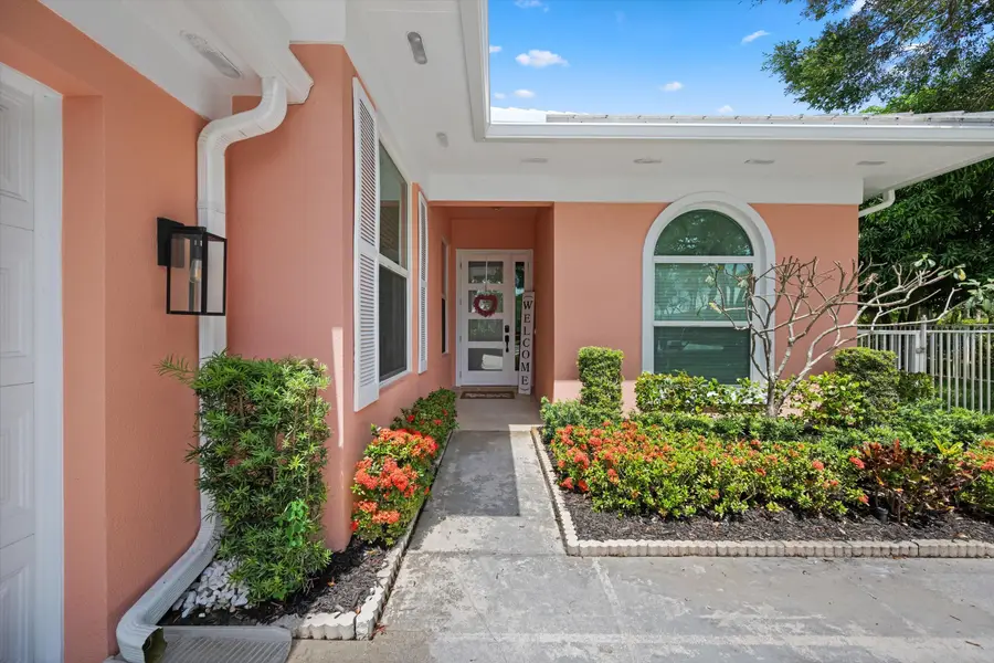 8488 Beaconhill Road, Palm Beach Gardens, FL 33410 - #3