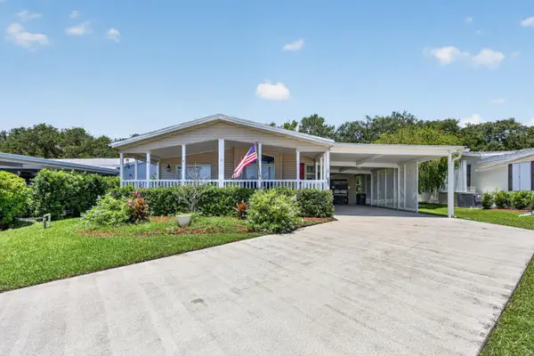 8004 Long Drive, Port St Lucie, FL 34952