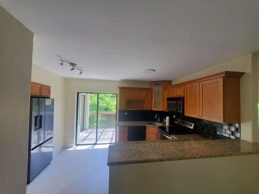 12 Wimbledon Lakes Drive #250, Plantation, FL 33324 - #3