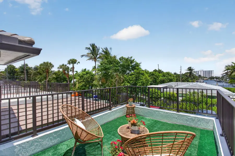 2505 NE 2nd Street, Pompano Beach, FL 33062 - #2