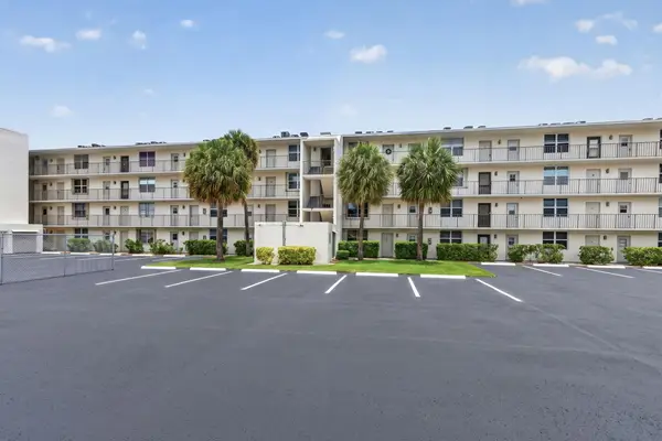 4501 NE 21st Avenue #208, Fort Lauderdale, FL 33308