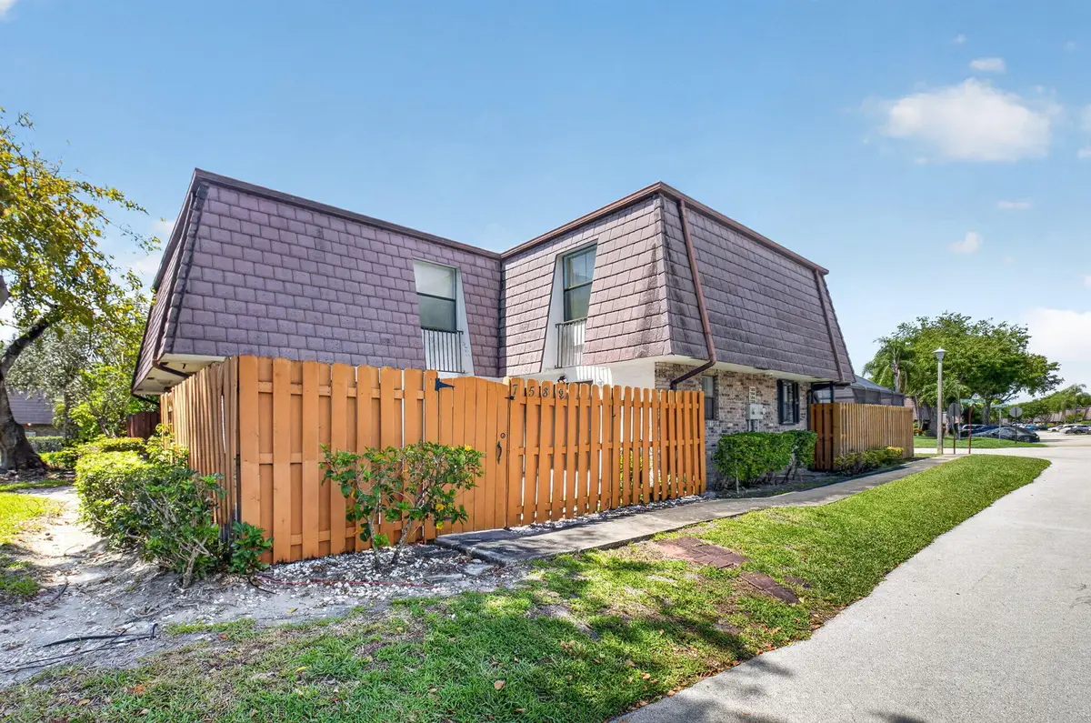 7582 Courtyard Run E, Boca Raton, FL 33433 - #1