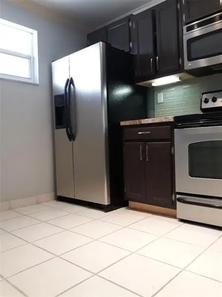 1100 NW 87th Avenue #204, Coral Springs, FL 33071 - #3