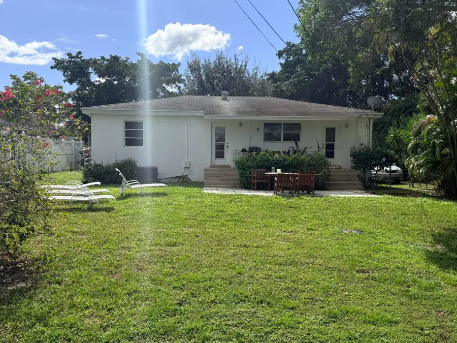 937 Upland Road, West Palm Beach, FL 33401 - #3