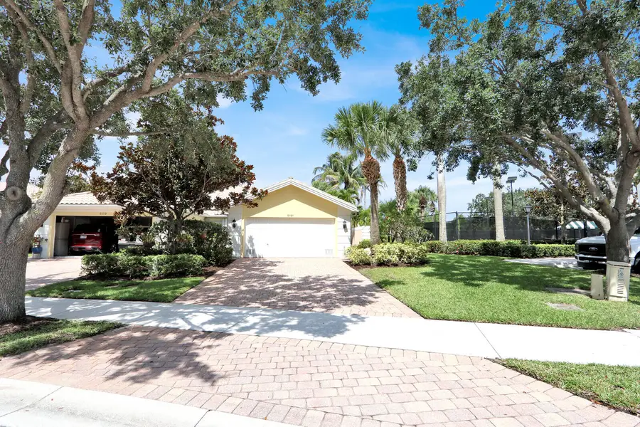 5181 Magnolia Bay Circle, Palm Beach Gardens, FL 33418 - #2