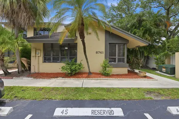 8741 Cleary Boulevard, Plantation, FL 33324