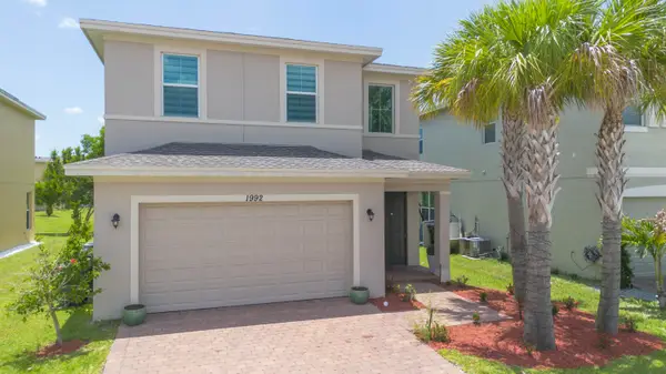 1992 NW Cataluna Circle, Port St Lucie, FL 34986