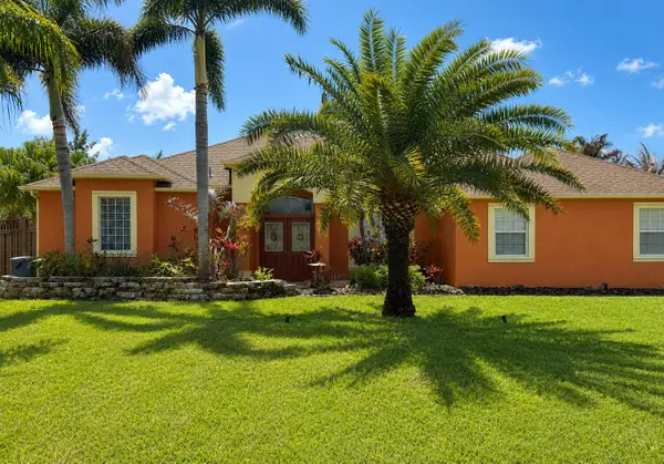 2530 SW Salzedo Avenue, Port St Lucie, FL 34987
