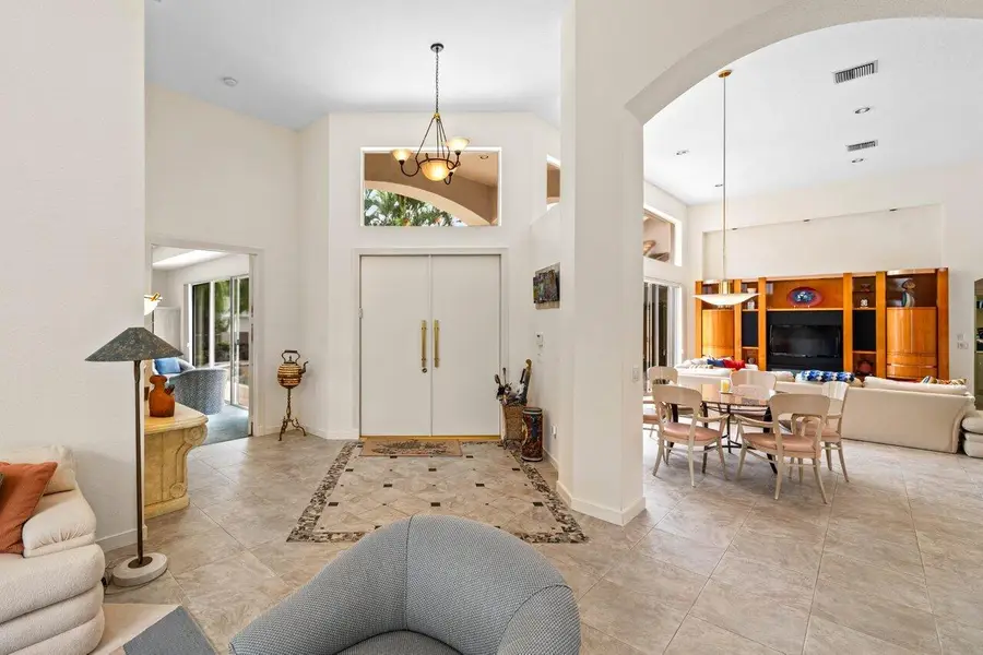 5785 Regency Circle E, Boca Raton, FL 33496 - #2