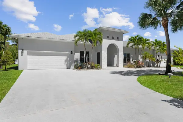 15503 Temple Boulevard, Loxahatchee, FL 33470