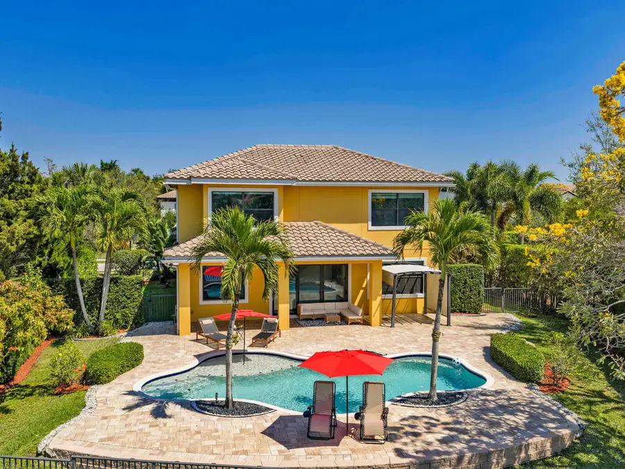 8256 Bradford Way, Parkland, FL 33076 - #3