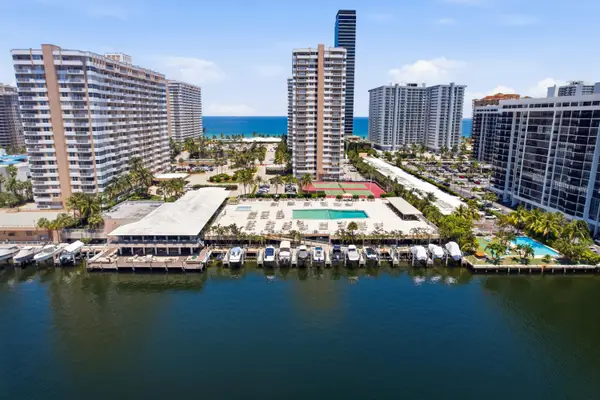 1985 S Ocean Drive #17d, Hallandale Beach, FL 33009