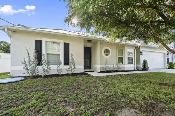 4156 SW Belshaw Street, Port St Lucie, FL 34953