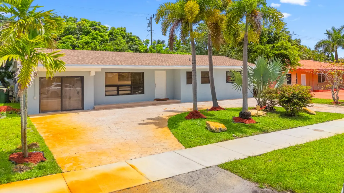 3313 SW 19th Street, Fort Lauderdale, FL 33312 - #1