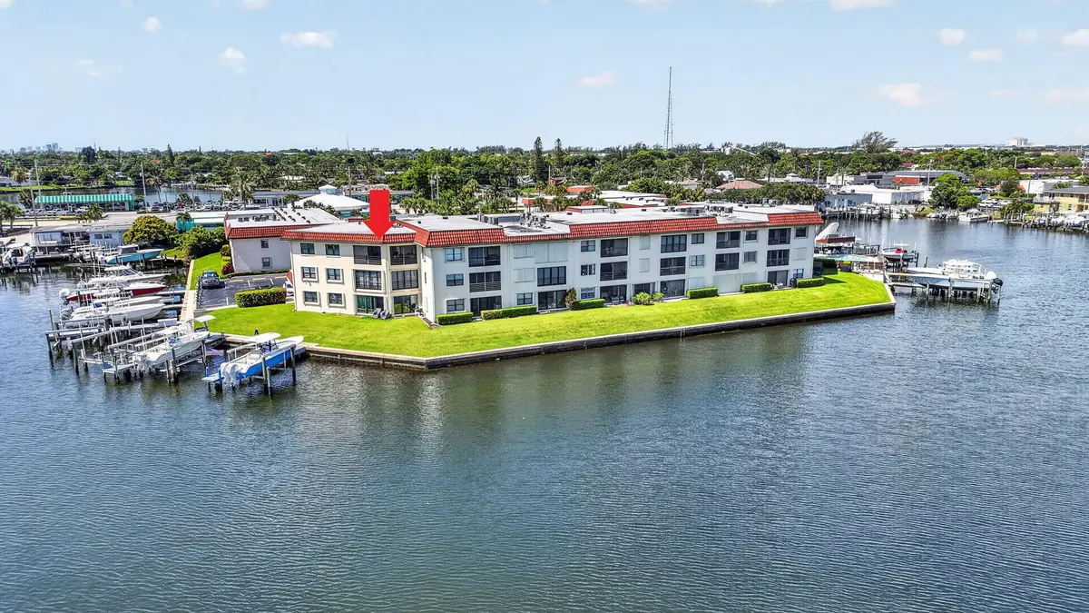 313 Lake Circle #316, North Palm Beach, FL 33408 - #1