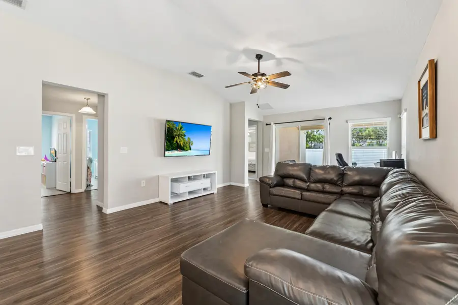 5435 NW Pine Trail Circle, Port Saint Lucie, FL 34983 - #2