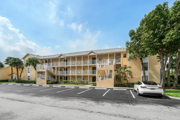 6283 La Costa Drive #E, Boca Raton, FL 33433