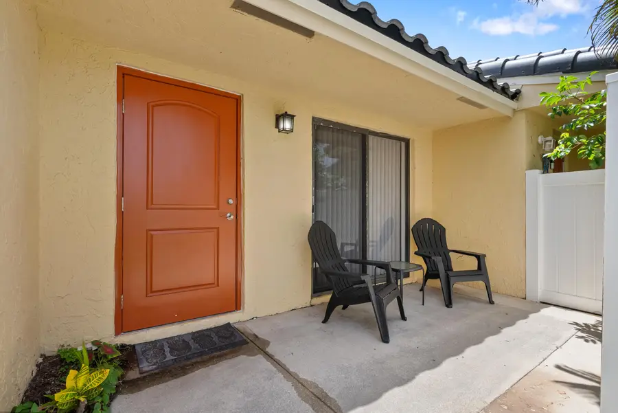 6721 Bridlewood Court, Boca Raton, FL 33433 - #2