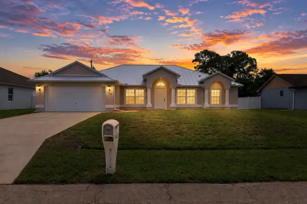 188 SW Klee Circle, Port St Lucie, FL 34953