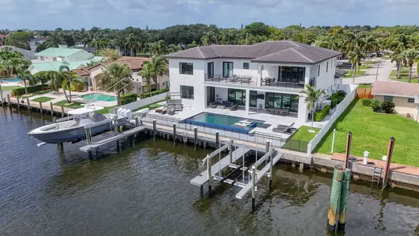 824 Shore Drive, North Palm Beach, FL 33408