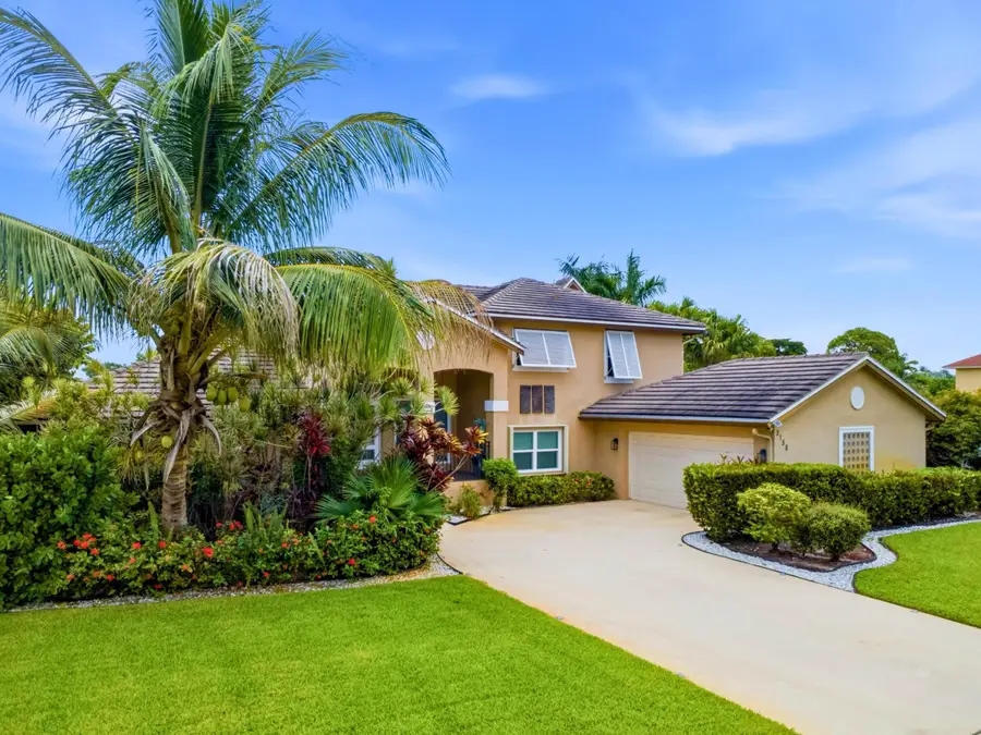 2158 Portland Avenue, Wellington, FL 33414 - #2