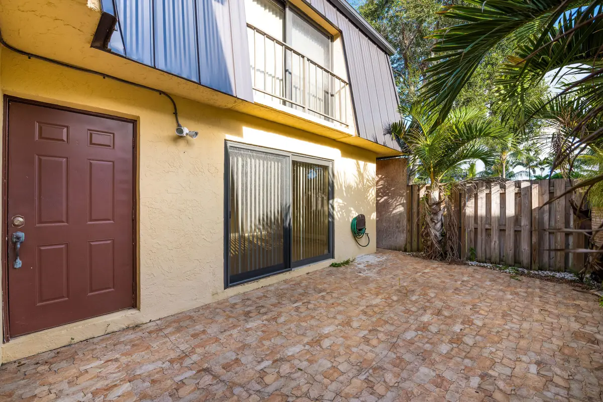 2471 Waterside Drive, Lake Worth, FL 33461 - #1