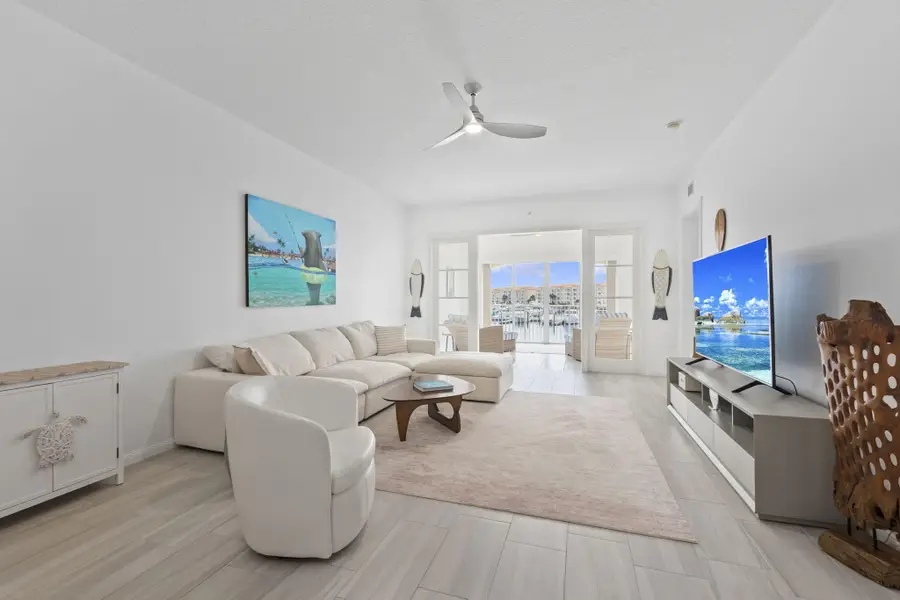 11 Harbour Isle Drive W #206, Fort Pierce, FL 34949 - #3