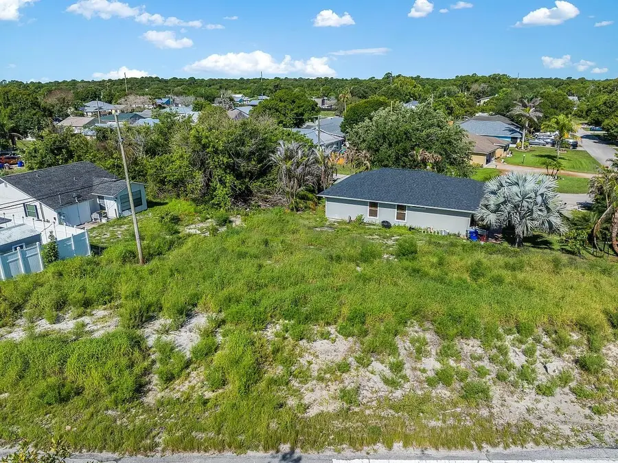 1325 2nd Road Sw, Vero Beach, FL 32962 - #3