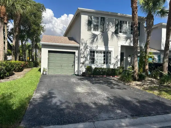 6001 Harbor Isle Way #494, Tamarac, FL 33321