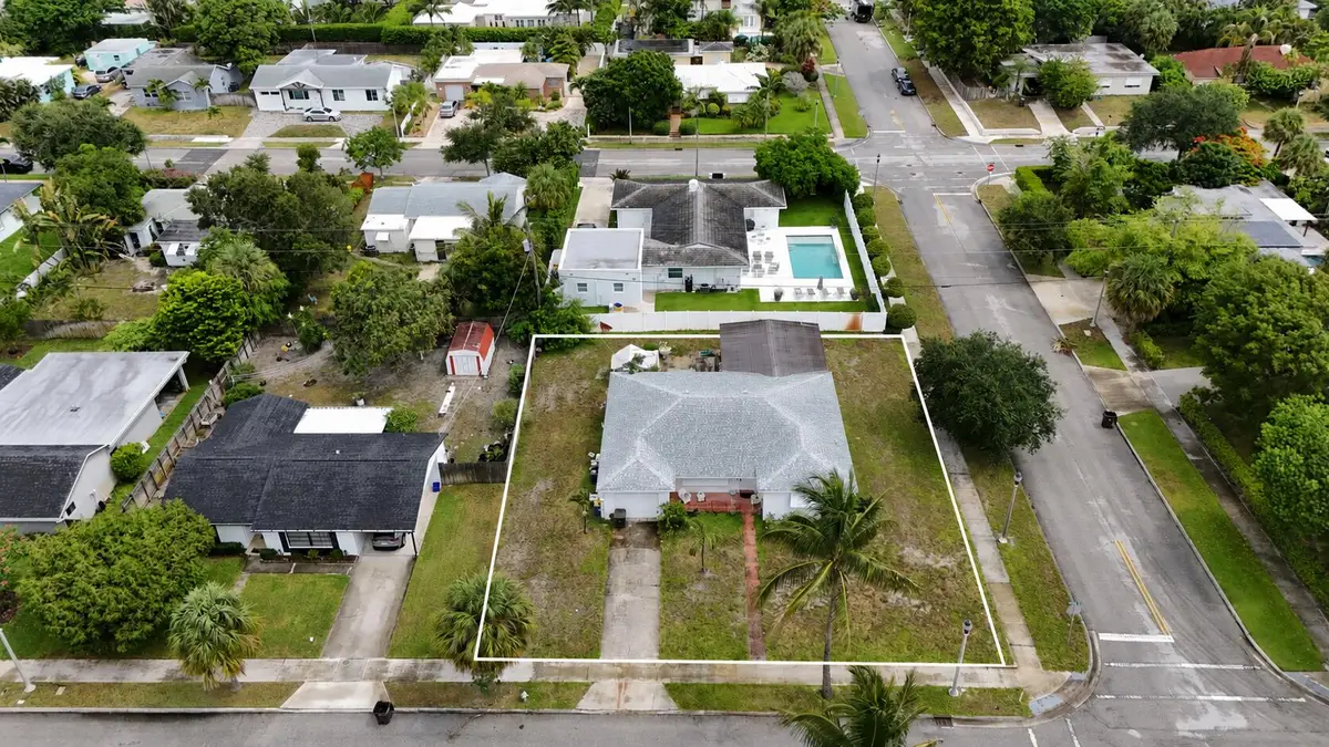 325 Franklin Road, West Palm Beach, FL 33405 - #1