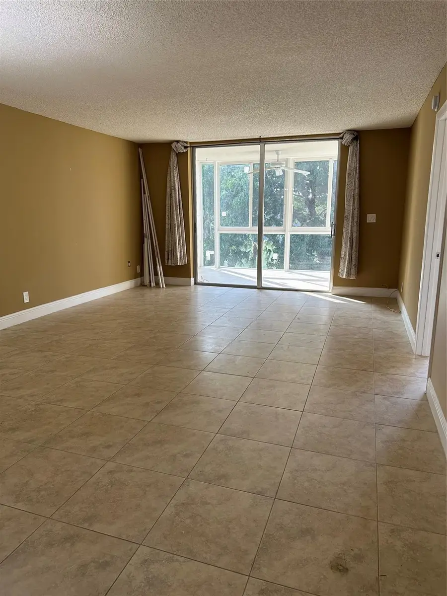 7680 NW 18th Street #406, Margate, FL 33063 - #2