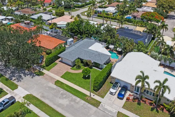 5830 NE 21st Terrace, Fort Lauderdale, FL 33308