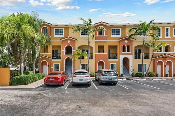 131 NW 2nd Avenue #3, Hallandale, FL 33009