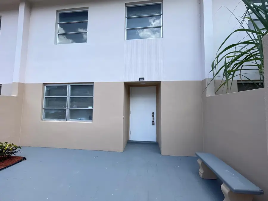 4140 Inverrary Drive #15e, Lauderhill, FL 33319 - #2
